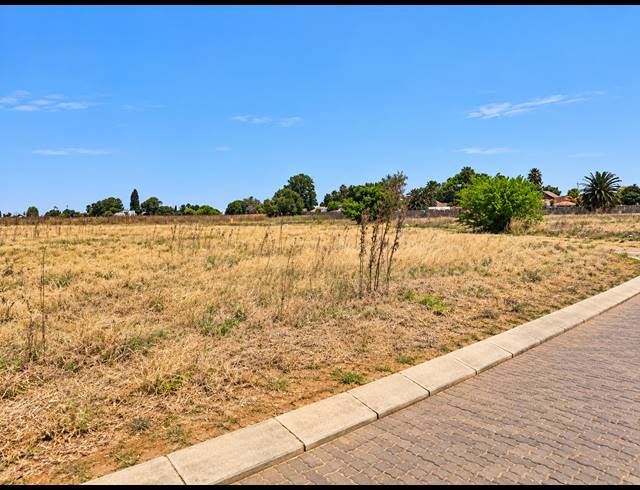 802M² VACANT LAND FOR SALE IN ARCON PARK